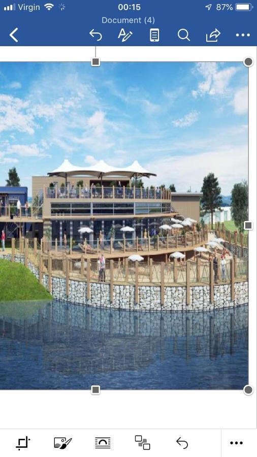 Calypso Hot Tub Breaks Tattershall Lakes Pet Friendly Bagian luar foto
