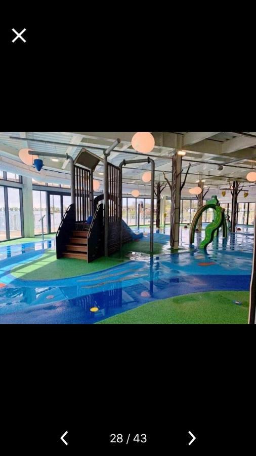 Calypso Hot Tub Breaks Tattershall Lakes Pet Friendly Bagian luar foto